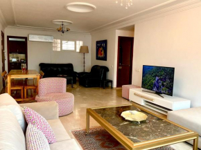Hayriad : Charmant 3 Chambres . Wifi, Smart TV